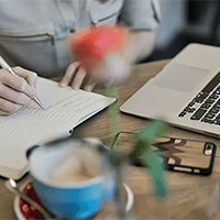 Giáo án Tiếng Việt 5: Luyện tập viết tên người, tên địa lí nước ngoài