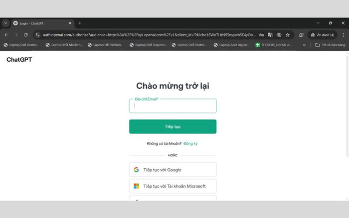 Mở và đăng nhập vào ChatGPT-4o