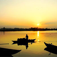 Giáo án Ngữ văn 8 Bài 9: Miền châu thổ sông Cửu Long cần chuyển đổi từ sống chung sang chào đón lũ 