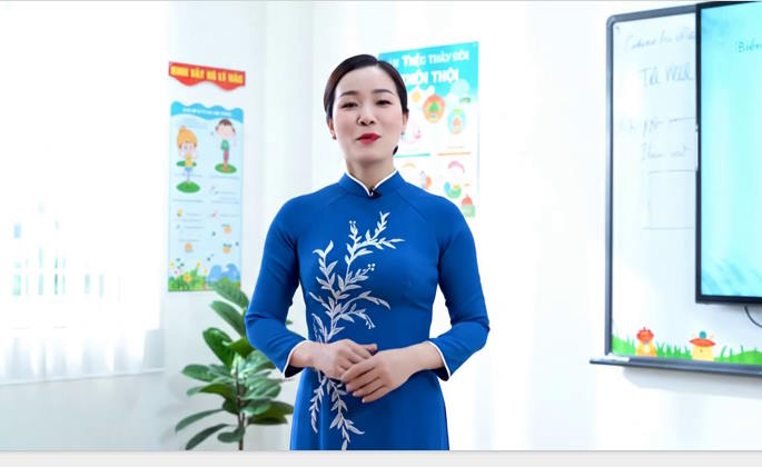 Giáo án PowerPoint Hoạt động trải nghiệm 12 Chủ đề 8